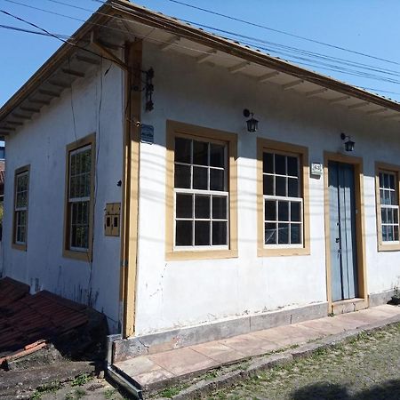 欧鲁普雷图Linda Casinha Colonial Na Regiao Historica De Op别墅 外观 照片
